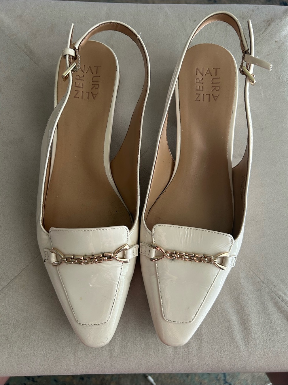 Naturalizer Cream Patent Slingback Loafers with Gold Chain Accent